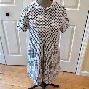 Tyler Boe Navy and White Textured Pleated Pocket Short Sleeve Dress